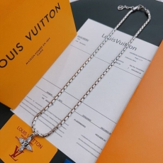 Louis Vuitton Necklaces